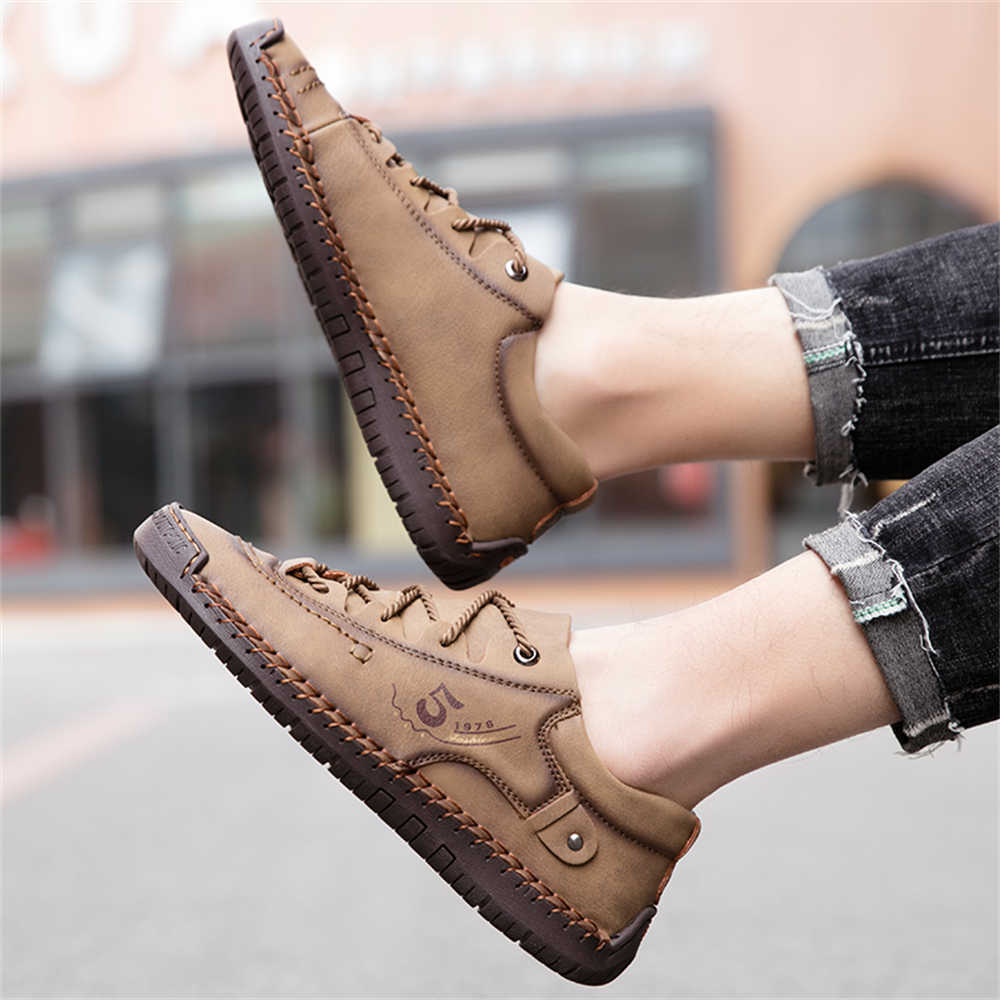 Luxury Lifestyle Brand - Number 38 Anti-slip Men's Running Shoes